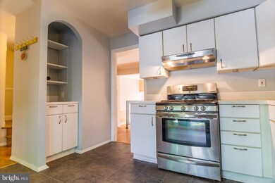 1923 Greenberry Rd, Baltimore, MD 21209 - photo 3