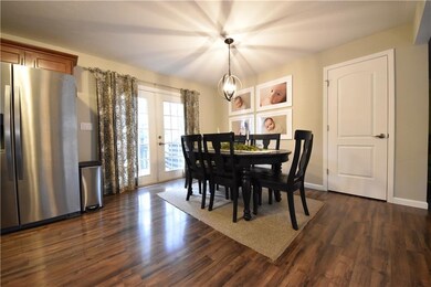 3024 Fairlawn Dr, Columbus, IN 47203 - photo 6