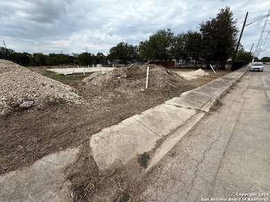 2327 SW 34th St, San Antonio, TX 78237 - photo 6