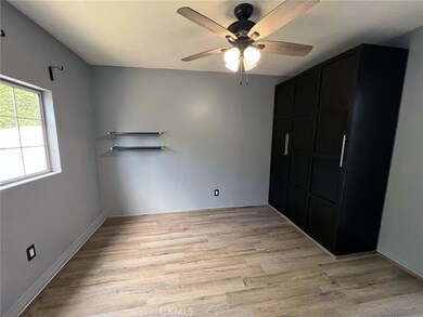 14960 Oswald St unit 2, Sylmar, CA 91342 - photo 5