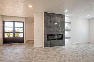 10301 Ashwood Dr, El Paso, TX 79925 - photo 7