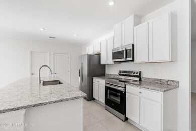 8 Bannbury Ln, Palm Coast, FL 32137 - photo 5