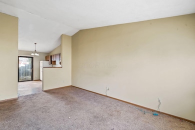 15-web-or-mls-737 Plant Dr 2c-115