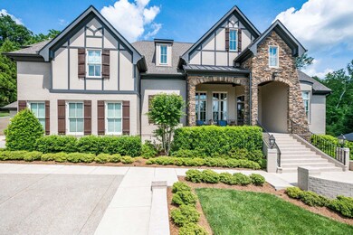 Laurelbrooke is a premier gated community in Franklin, TN.