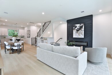 2419 Francis St, Houston, TX 77004 - photo 2