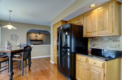 3623 Othello Dr, Naperville, IL 60564 - photo 7