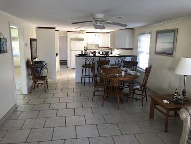 Dining Room & Kitchen