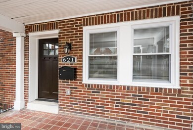 621 N Augusta Ave, Baltimore, MD 21229 - photo 2