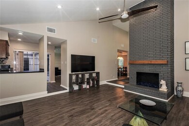 Great for entertaining w/open wine bar