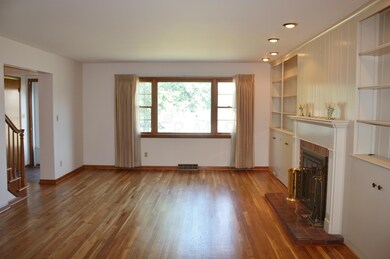 25 Erie Rd, Columbus, OH 43214 - photo 4