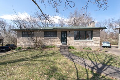 5805 Bocagrande Dr, Louisville, KY 40219 - photo 2