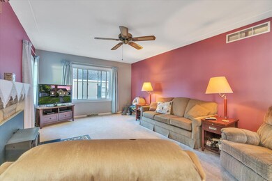 07-208-S-Myrtle-St-WindowStill-Real-Esta