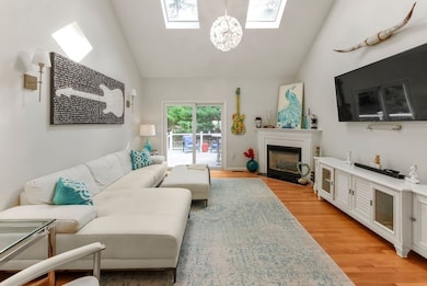 3 Sarah Reed Hunt Way, Middleboro, MA 02346 - photo 6