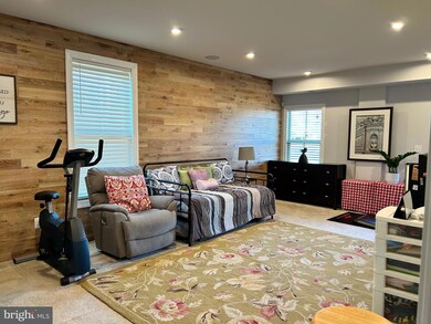 10421 Steeplechase Run Ln, Manassas, VA 20110 - photo 5