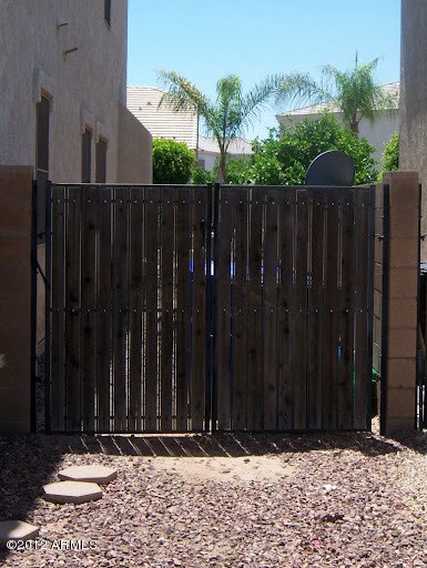 RV Gate for Your Boat or Toys