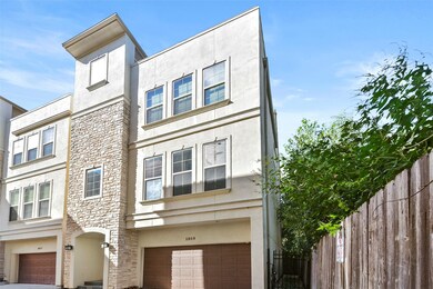 5226 Kiam St unit 1018, Houston, TX 77007 - photo 2