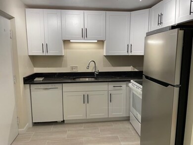 53 Paul St unit 15, Newton Center, MA 02459 - photo 3