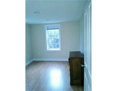 819 Broadway unit 1, Haverhill, MA 01832 - photo 4