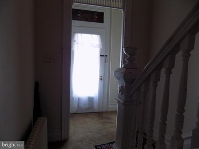 334 W High St, Womelsdorf, PA 19567 - photo 7