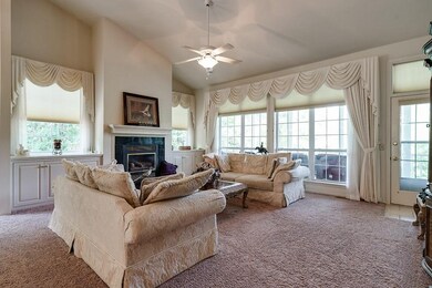 2 Mckenzie Way, Bella Vista, AR 72715 - photo 5