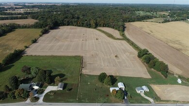 799 S 450 E, Francisco, IN 47649 - photo 4