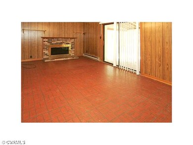 Den/Family/Great Room - Family Room