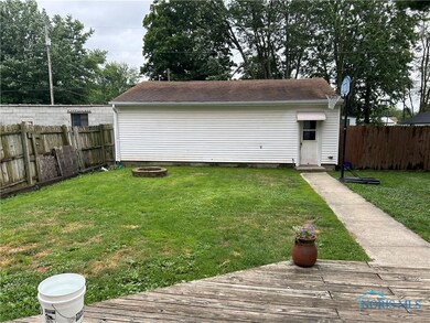 641 Bennett St, Findlay, OH 45840 - photo 3