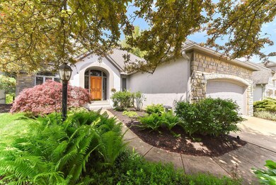 814 Crestway Dr, Columbus, OH 43235 - photo 2