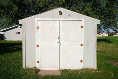 2300 3rd Ave NW, Waverly, IA 50677 - photo 6