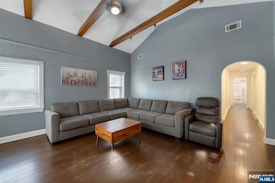 Beamed cathedral ceilings