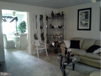 1315 Stonewood Rd, Baltimore, MD 21239 - photo 5