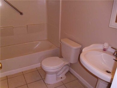 Master Bath/Spa.