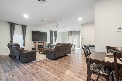 20 Ferson St, Nashua, NH 03060 - photo 5