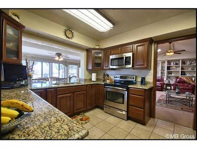 1664 Common Dr, El Paso, TX 79936 - photo 6