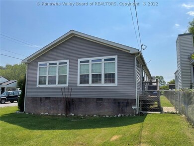 528 21st St, Dunbar, WV 25064 - photo 5
