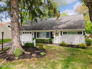 2-web-or-mls-930ObrienAve-02