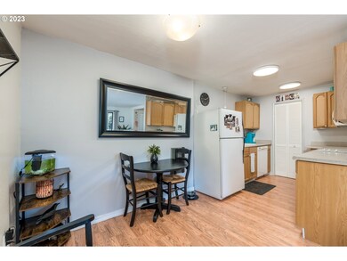 1100 N Meridian St unit 11, Newberg, OR 97132 - photo 6