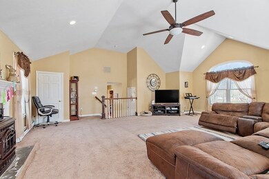 18 Jencks Rd, Milford, MA 01757 - photo 4