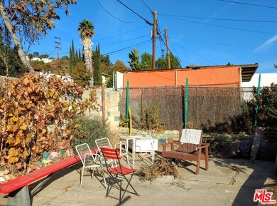 Backyard: Come and see what farm-to-table living is like!!