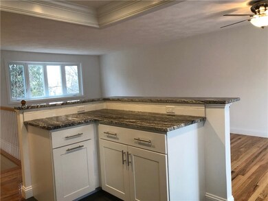 33 Glenwood Cir, Wakefield, RI 02879 - photo 5