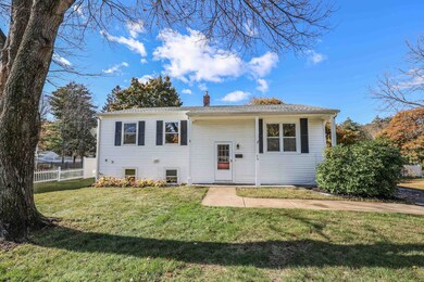 36 Meade St, Nashua, NH 03064 - photo 2