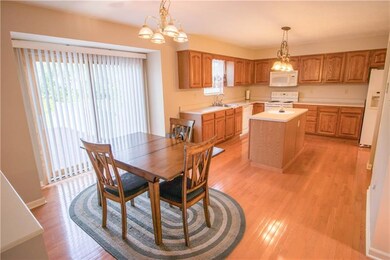 Open kitchen with plenty of space for Eat-in kitch