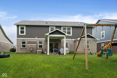 6032 Dugan Dr, Whitestown, IN 46075 - photo 4