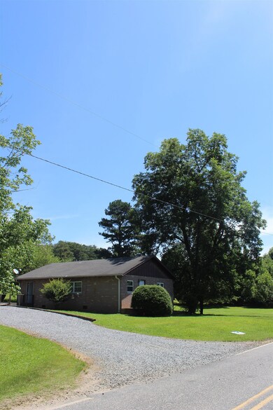 77 Floyd Blackwell Rd, Tryon, NC 28782 - photo 5