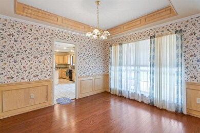 3907 Buena Vista Cir, Granbury, TX 76049 - photo 5