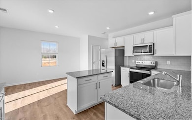 1760 Post Oak Dr, Haw River, NC 27258 - photo 4