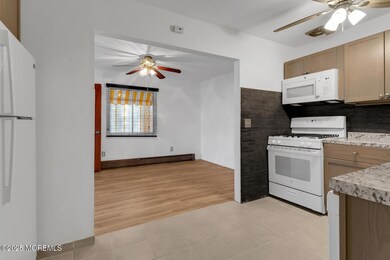 5 C Chestnut St Toms River NJ-large-011-
