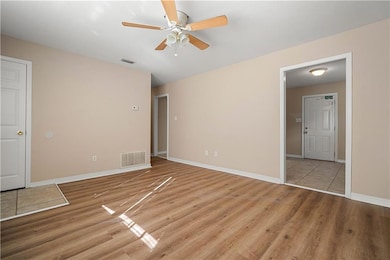 630 Mcbride Cir N unit A, Axis, AL 36505 - photo 6