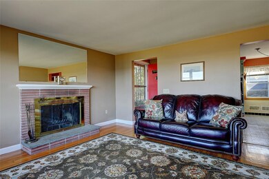 134 Waterview Ave, Riverside, RI 02915 - photo 6