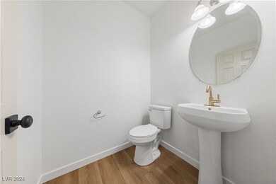 1/2 Bath